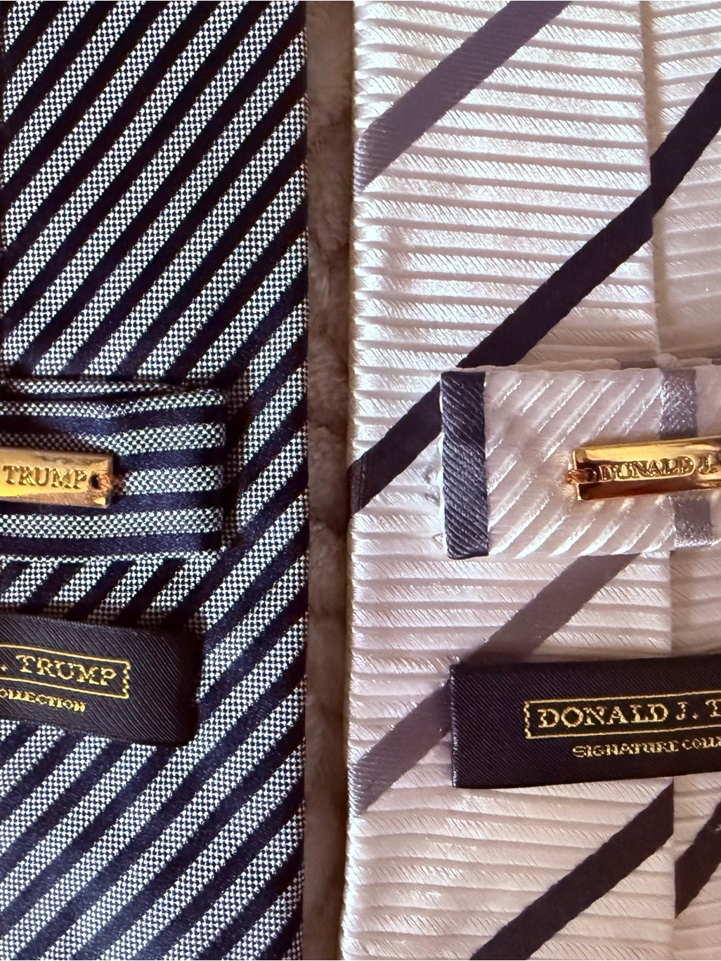 Donald J. Trump Signature Collection Navy And White Striped Tie Set